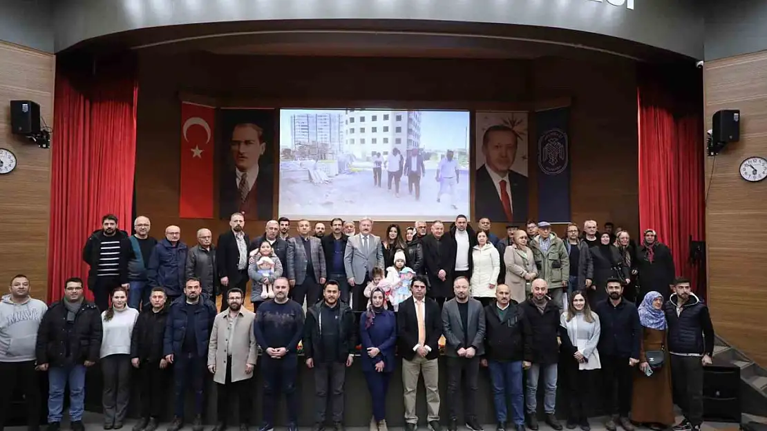 1. Etabı biten Yıldırım Beyazıt Kentsel Dönüşüm Projesi'nde kura heyecanı