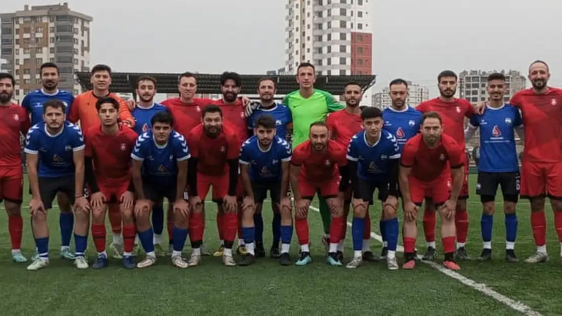 Amaratspor: 1 - Özvatanspor: 5