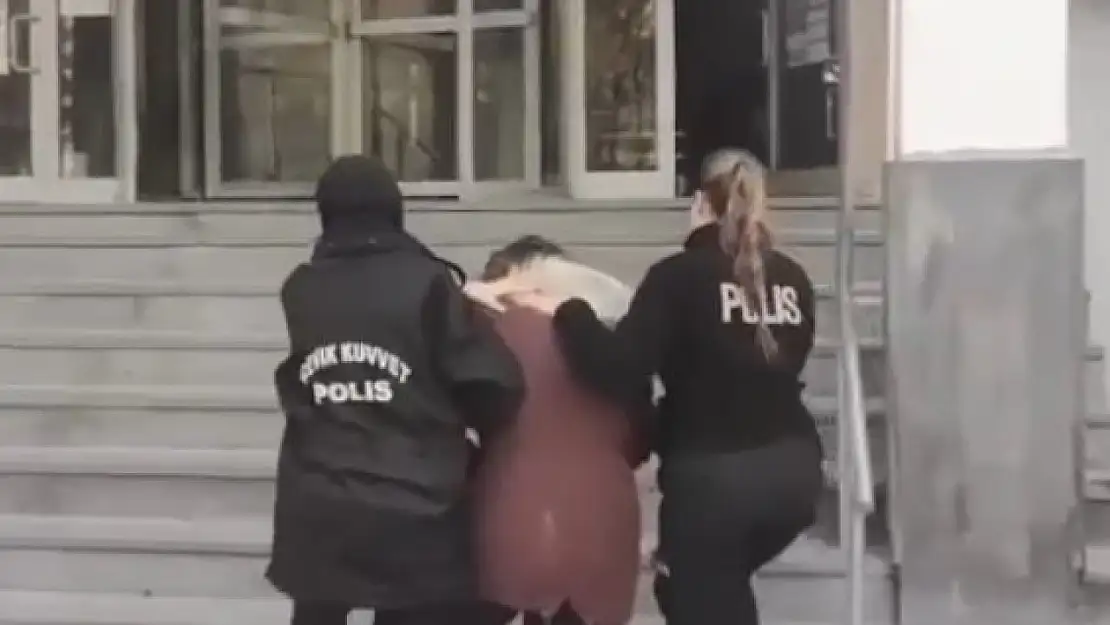 Aranan şahıslar yakalandı