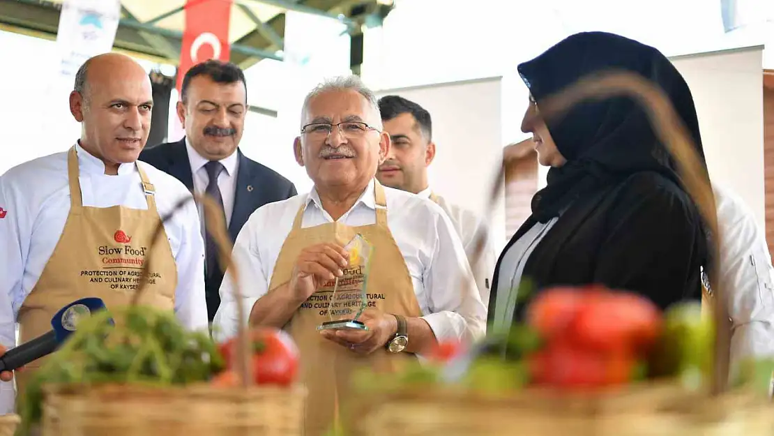 Başkan Büyükkılıç: '1 ton sucuk döner ile bir ilke imza atıyoruz'