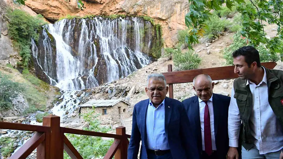 Başkan Büyükkılıç: 'Kapuzbaşı ve Derebağ Şelaleleri sizi bekliyor'