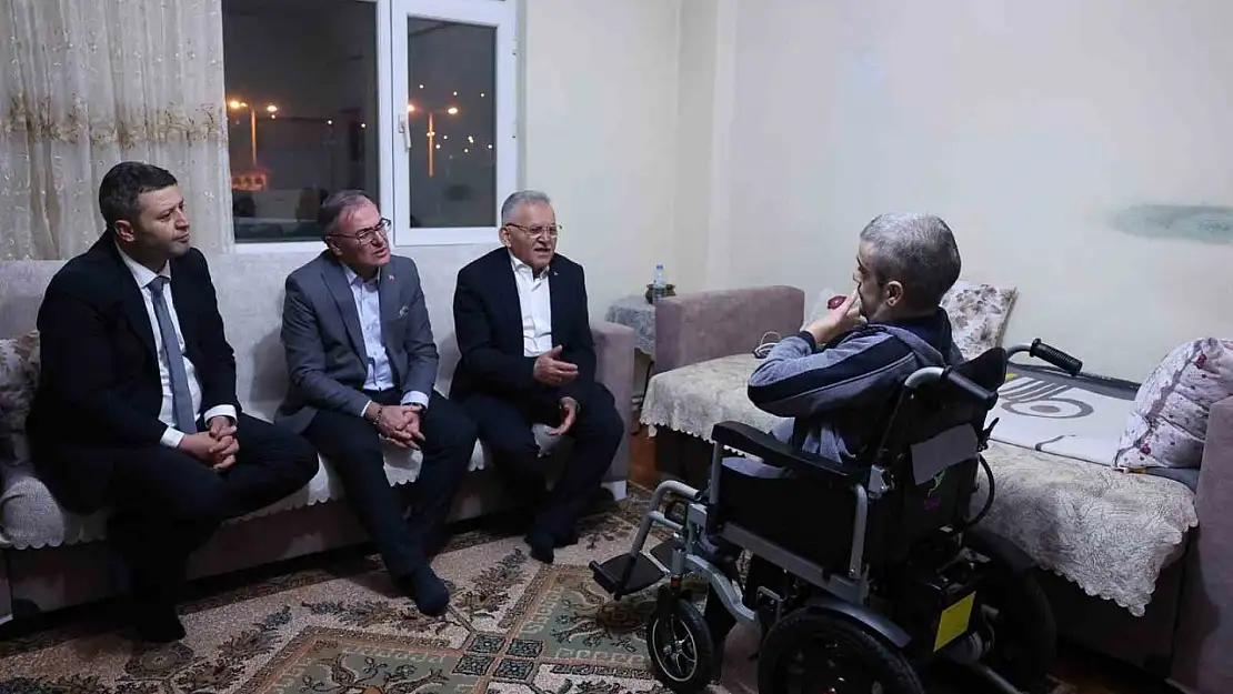 Başkan Büyükkılıç, iftar ve teravihte Hacılarlılar ile bir araya geldi