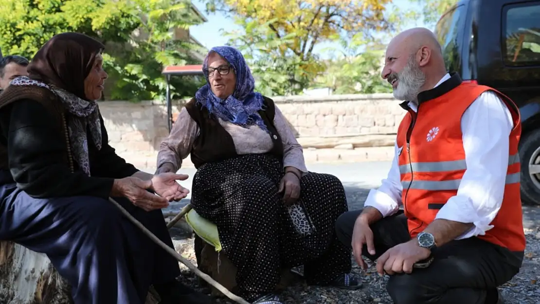 Başkan Çolakbayrakdar: 'Kırsalın yüzünü güldüren örnek hizmetlerle Kocasinan'a değer katıyoruz'