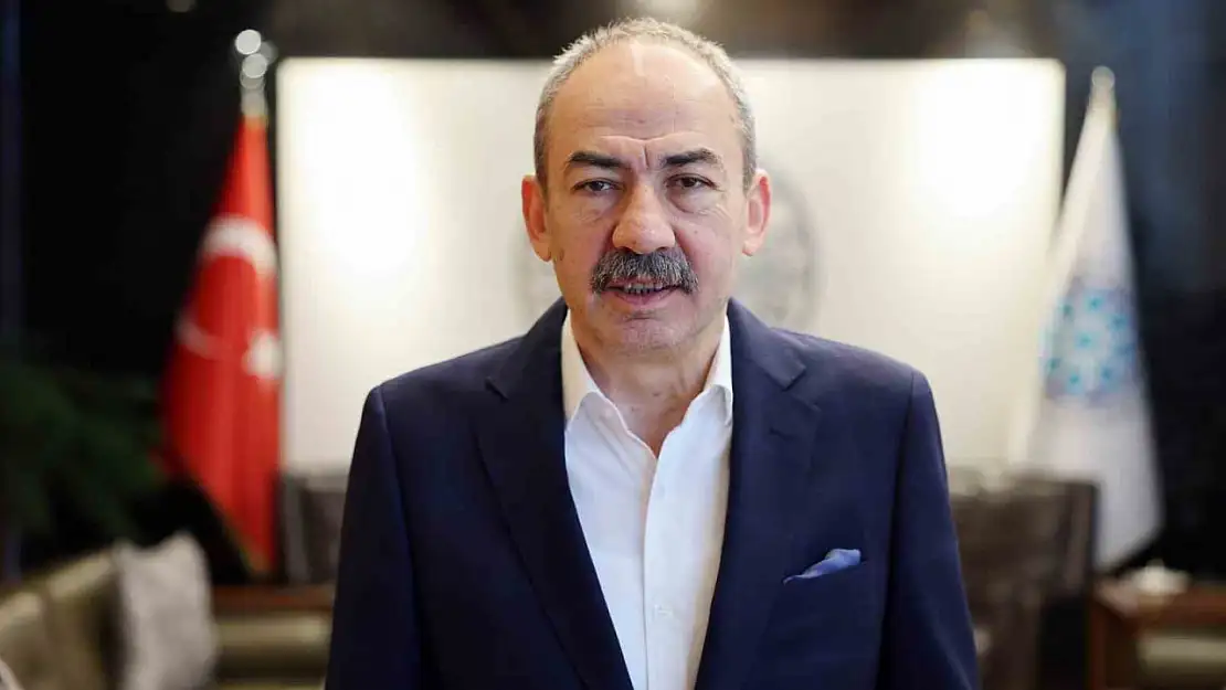 Başkan Gülsoy: '19 Mayıs, kurtuluş mücadelemizin ve bağımsız Türkiye'nin başlangıcıdır'