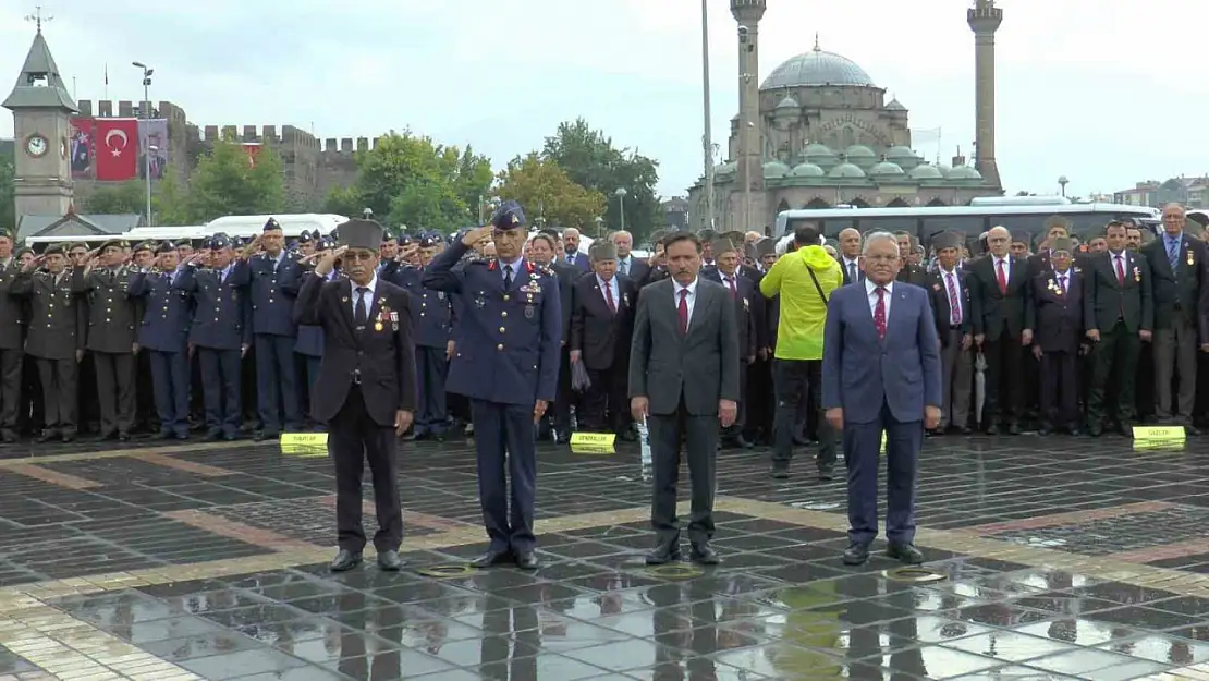 'Vatanı savunma mücadelesi sonsuza kadar devam edecektir'