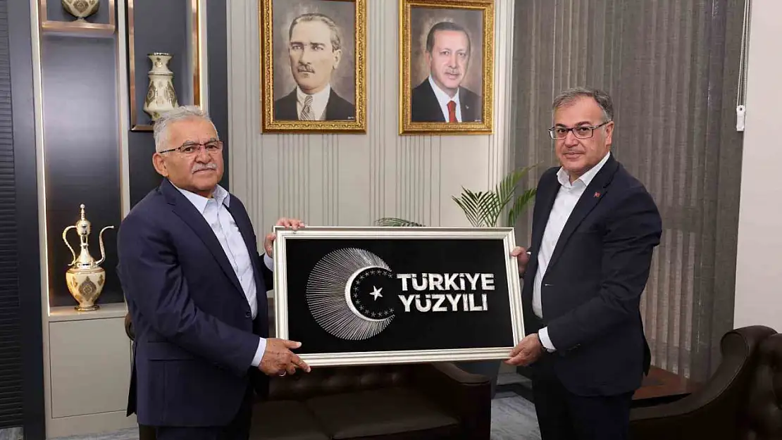 Başkan Özdoğan: 'İlçemizi yarına hep birlikte taşıyoruz'