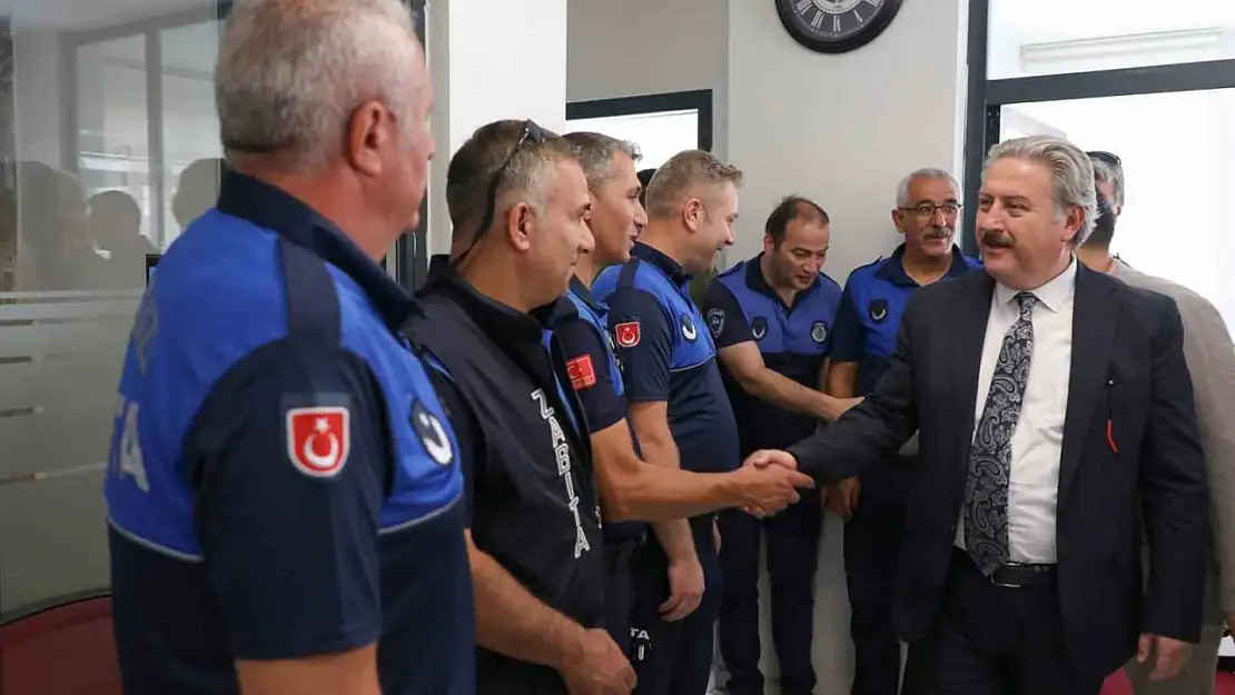 Başkan Palancıoğlu personel ile bayramlaştı