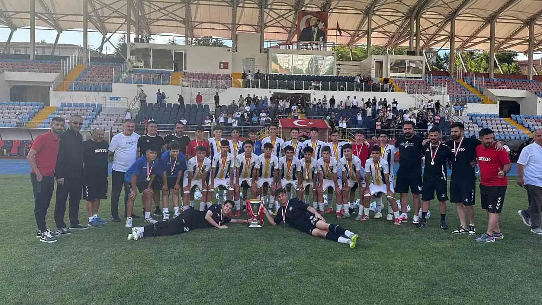 Başkan Yalçın: 'Şampiyonu olan U15 takımımızı yürekten kutluyorum'