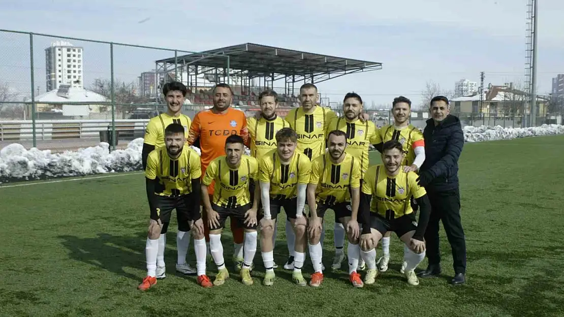 Belsinspor 3 puanı 3 golle aldı