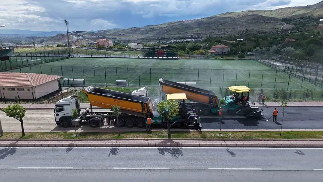 Büyükşehirin Erkilet'teki 36 milyon TL'lik yol yenileme çalışması başladı