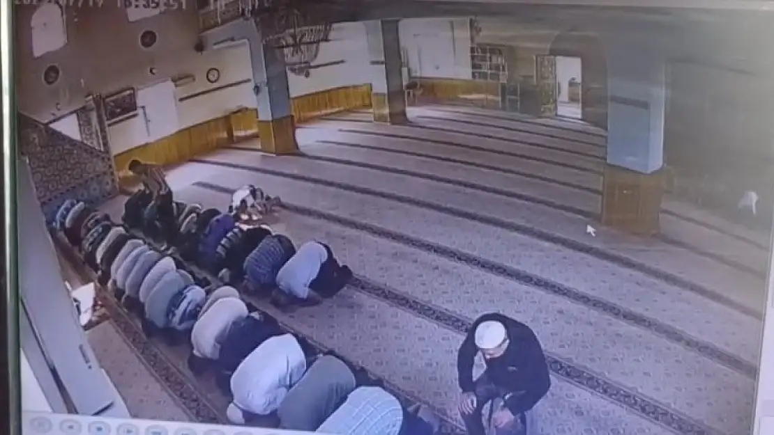 Camideki cinayetin görüntüleri ortaya çıktı