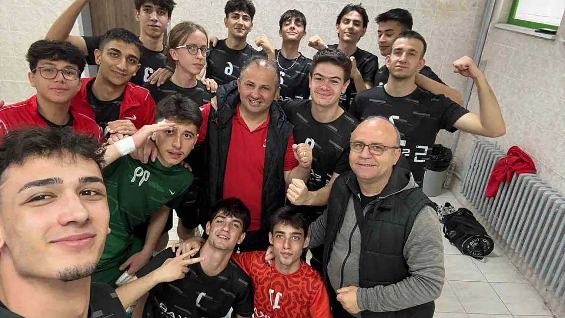 ElitVoleybol, Türkiye finallerine yükseldi