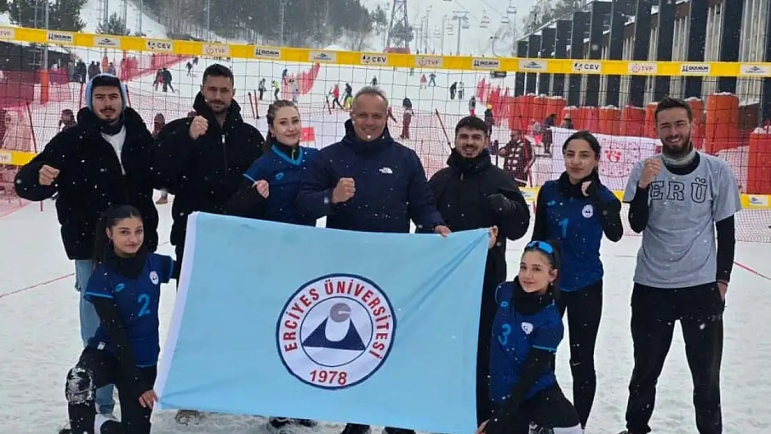 ERÜ, Kar Voleybolu Türkiye Şampiyonu oldu