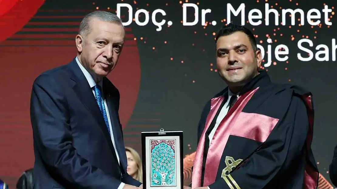 ERÜ'ye Cumhurbaşkanı Recep Tayyip Erdoğan'dan ödül