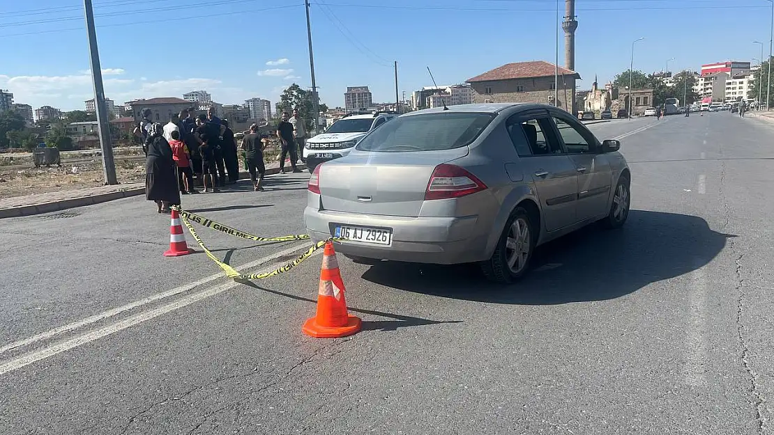 Dehşet! Eski eşini çocuğunun yanında vurdu