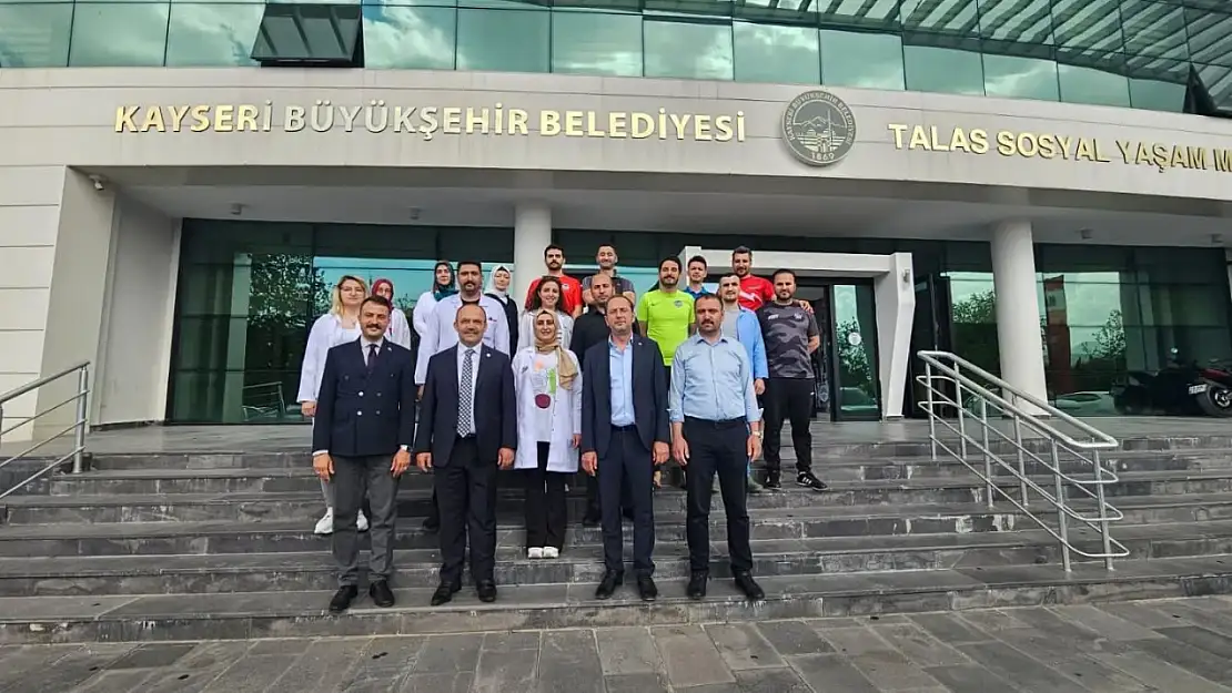 Genç KAYMEK'te deneme sınavlarıyla geleceğe hazırlık