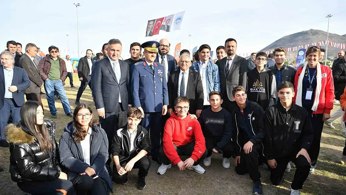 Kayseri 6'ncı Bilim Şenliği kapılarını açtı