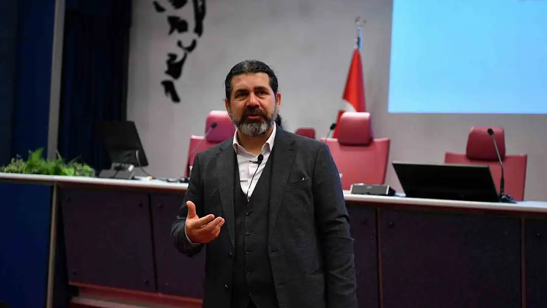 Kayseri Büyükşehir'den muhtarlara eğitim semineri