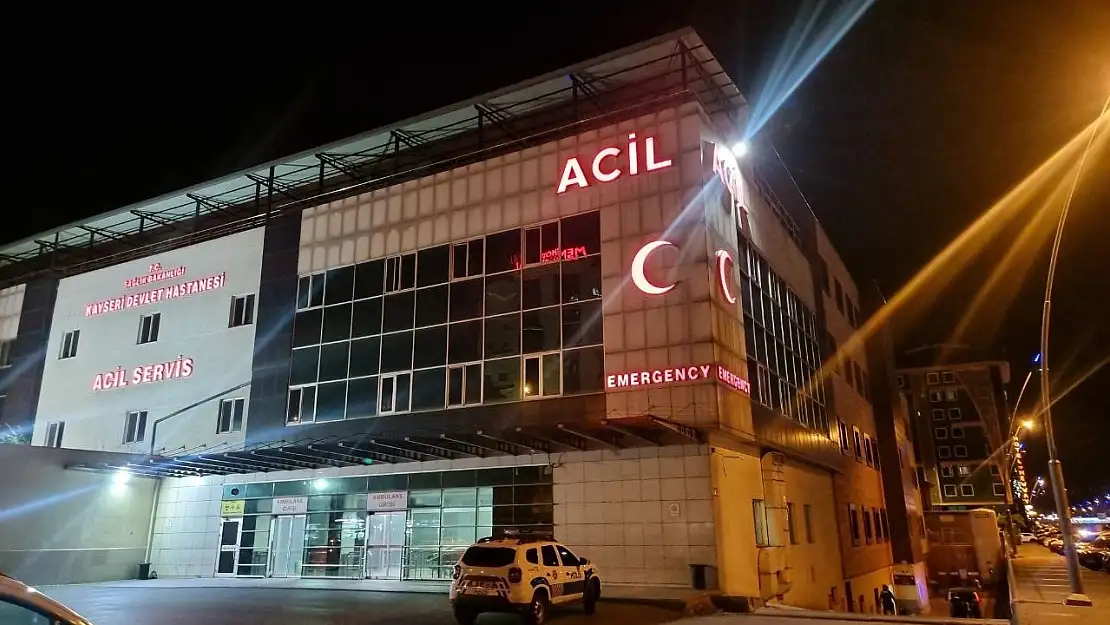 Kayseri'de 30 öğrenci gıda zehirlenmesi şüphesiyle hastanelik oldu