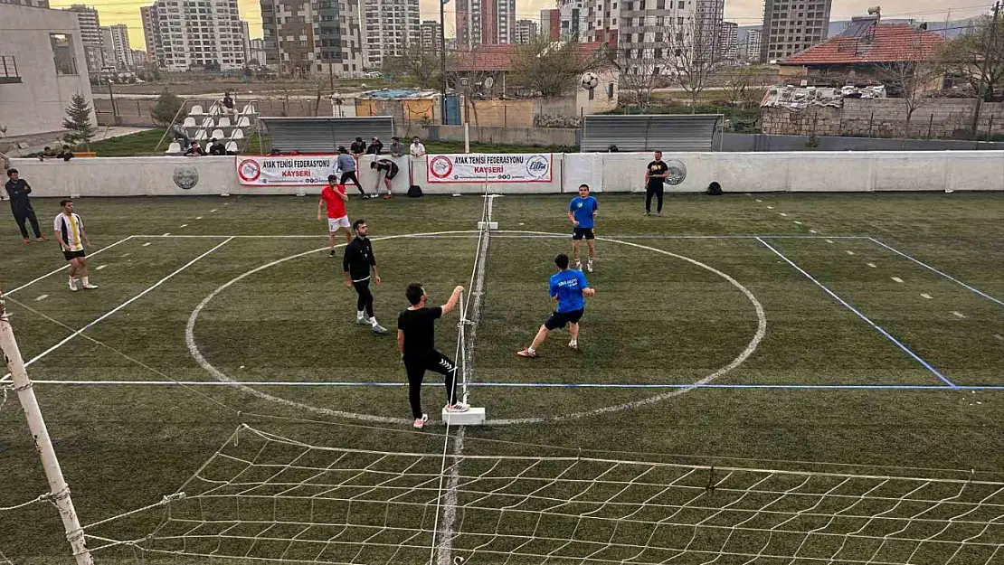 Kayseri'de Ayak Tenisi heyecanı yaşandı