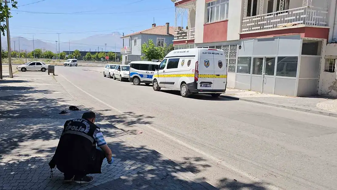 Kayseri'de bıçaklı kavga: 1 ağır yaralı