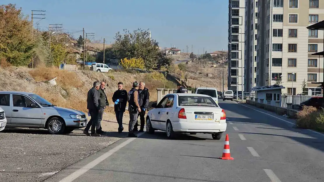 Kayseri'de bıçaklı kavga: 13 yaşındaki çocuk ağır yaralandı