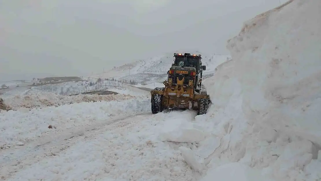 Kayseri'de kapalı yol kalmadı