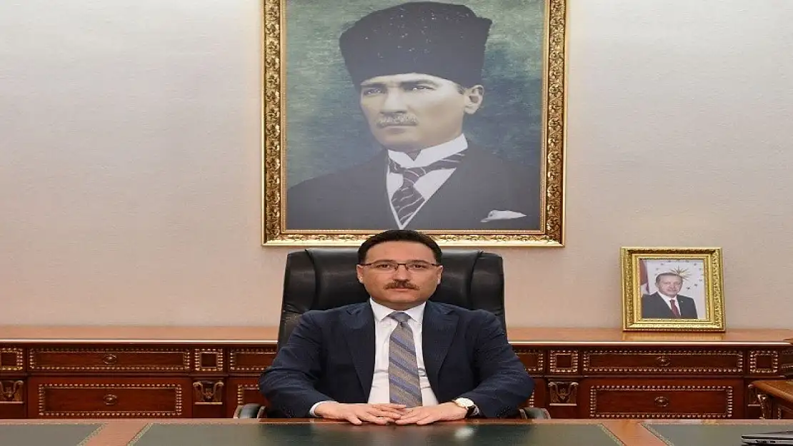 Kayseri protokolünden '23 Nisan' mesajları