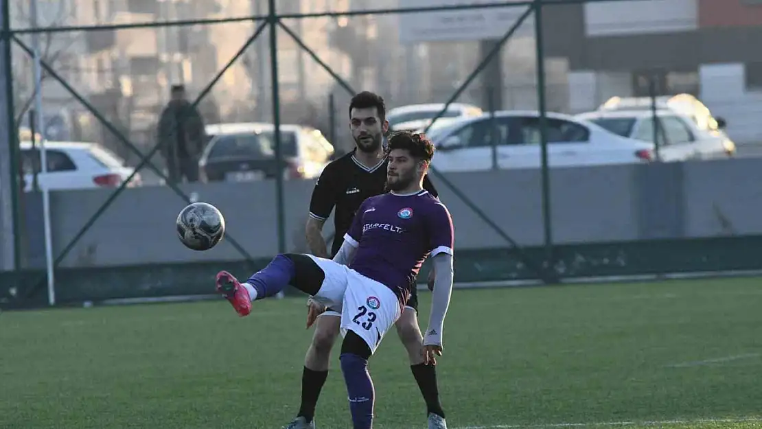 Kayseri Şeker Süper Amatör Küme: Erciyes Esen Makina FK: 4 - Kayseri Döğerspor: 1