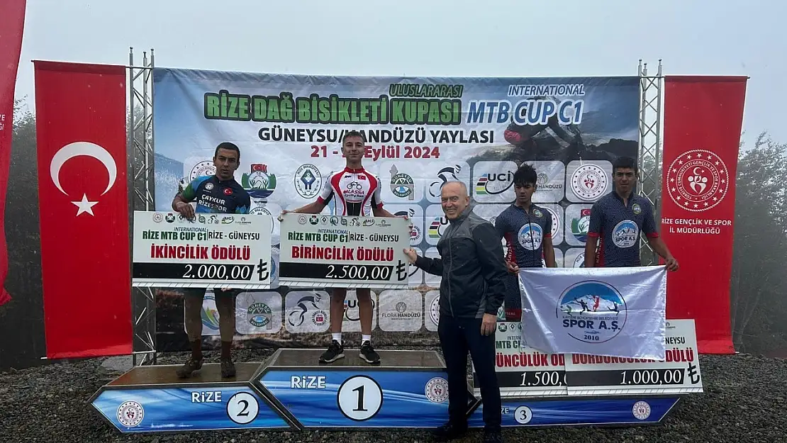 Kayserili sporcular Rize'den 3 madalya ile döndü