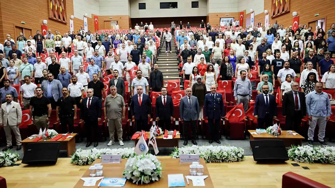 KAYÜ'de 'Zaferin Adı Türkiye: Küresel Açıdan 15 Temmuz ve Darbe Direnişi' konferansı