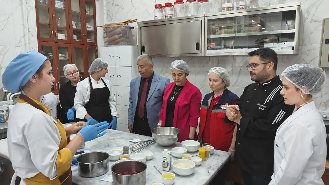Lise öğrencilerinden 'çölyak' farkındalığı