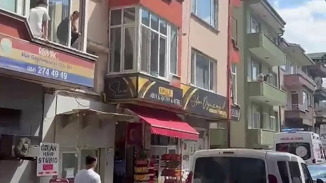 Polisten kaçan şahıs 4. kattan düşerek yaralandı