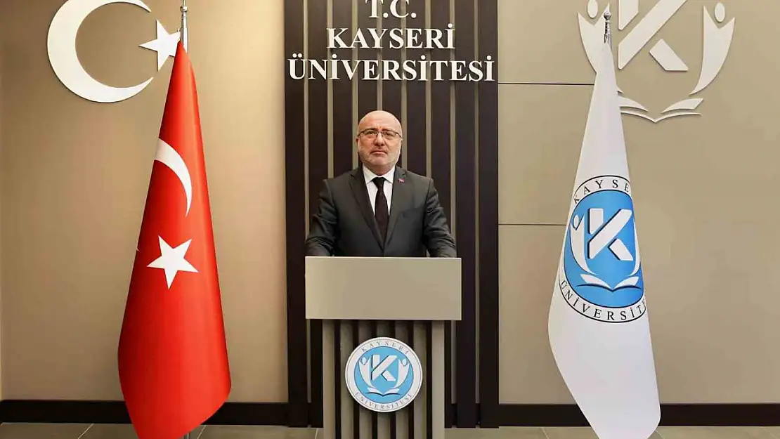 Rektör Karamustafa: 'Atatürk, 23 Nisan 1920'de milli egemenliğimizin güvencesi Türkiye Büyük Millet Meclisi'ni kurmakla kalmamış, bayram olarak çocuklara armağan etmiştir'