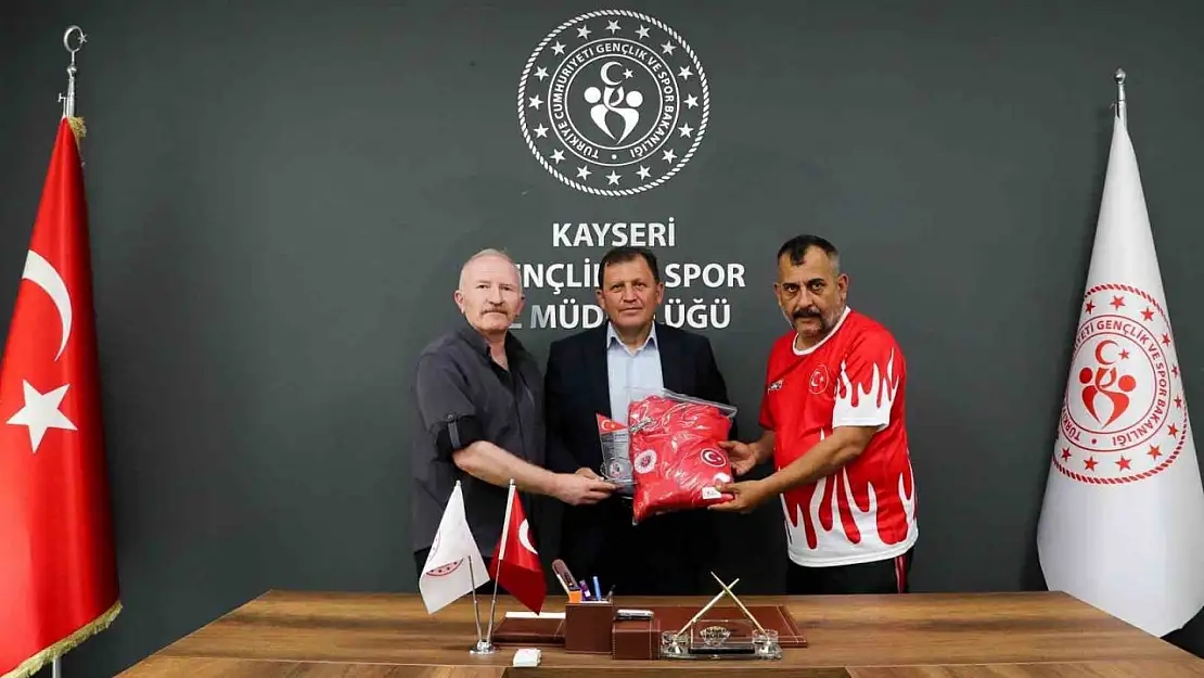 Şampiyon sporculardanKabakcı'ya ziyaret