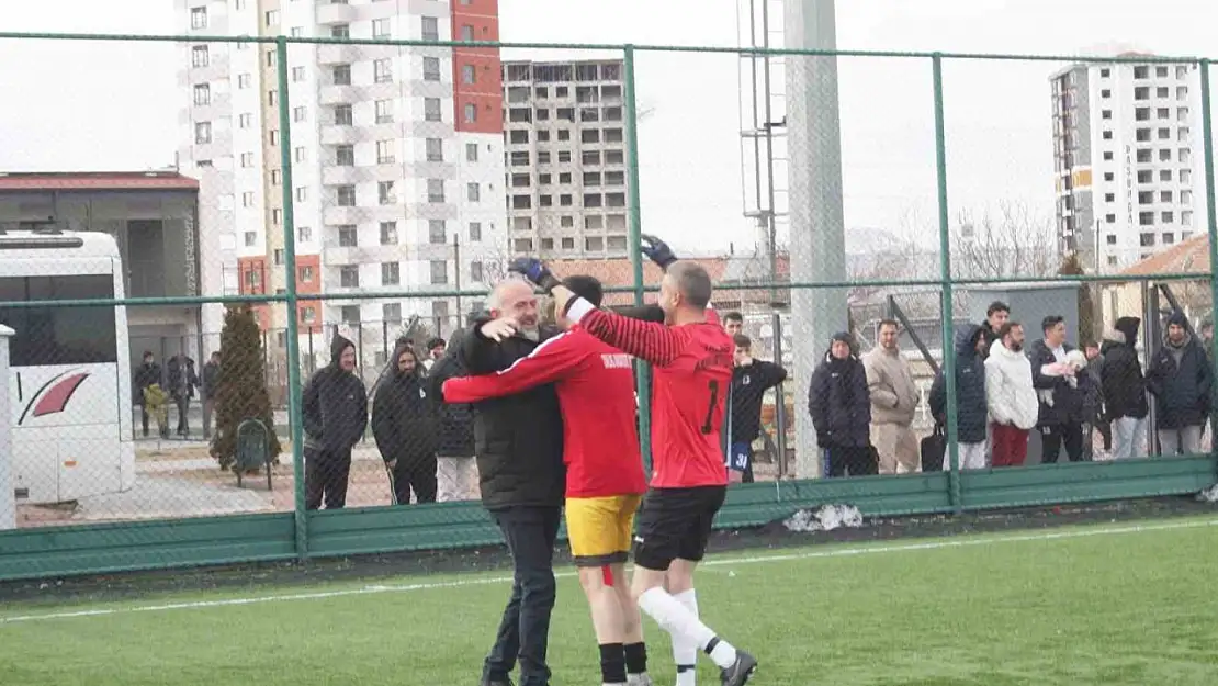 Talas Anayurtspor Başkanı Murat Akgöz: 'Bu zafer hepimizin'