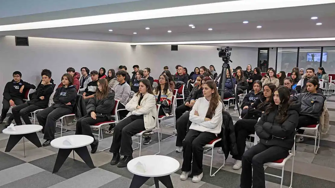 Talas'ın yazar okulu seminerleri dolu dolu