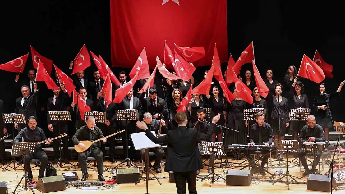 Talas'ta Atatürk'e özel muhteşem konser