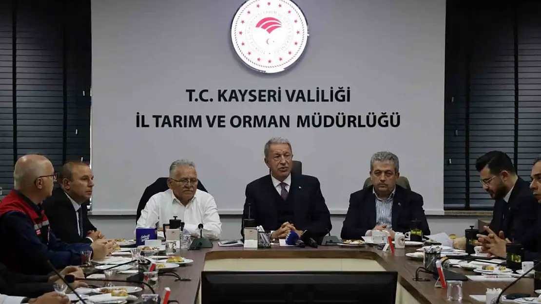 TBMM Milli Savunma Komisyonu Başkanı Akar: 'En büyük savunma ve güvenlik konusu herkesin tok ve rahat içinde olması'