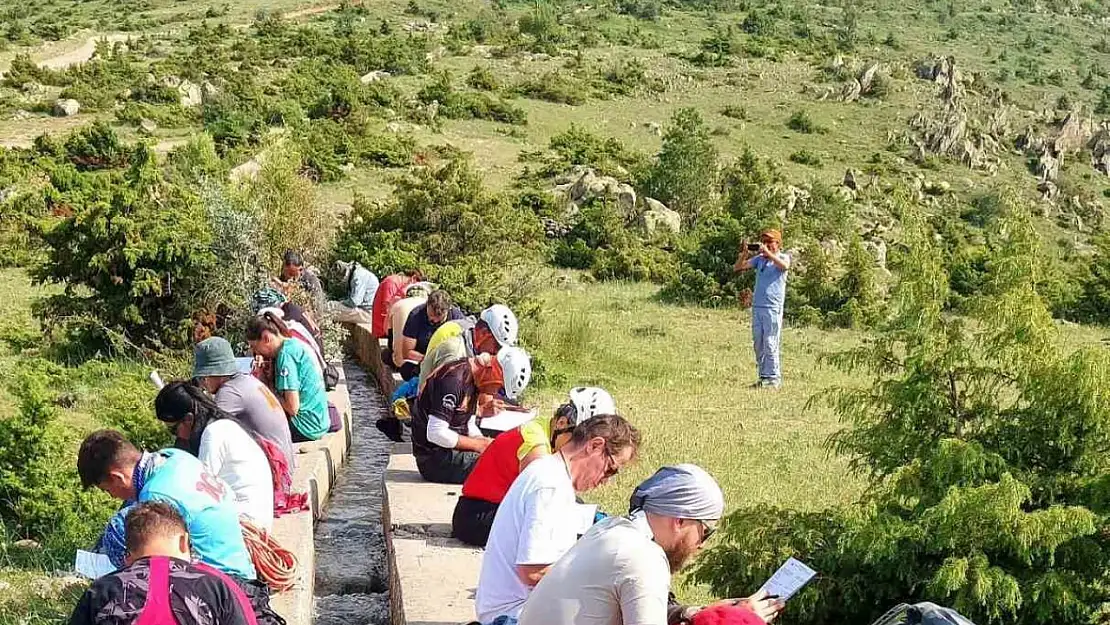 Tek İp Boyu Dağcılık Eğitimi Kayseri'de tamamlandı