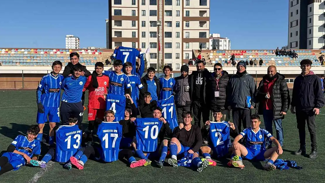 Tomarza Belediyespor 3 puanı 4 golle aldı