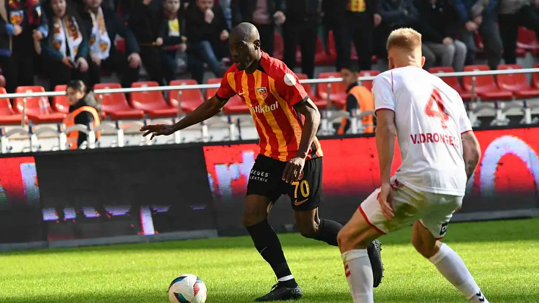 Trendyol Süper Lig: Kayserispor: 0 - Samsunspor: 1 (Maç sonucu)