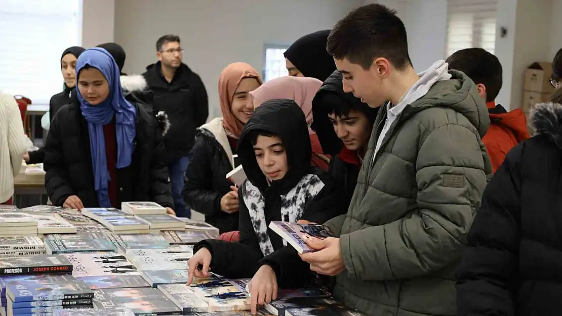 Yahyalı 2. Kitap Günleri'ne kitapseverlerden yoğun ilgi