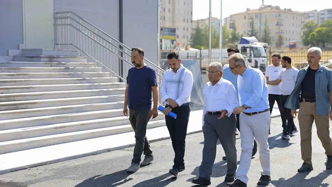 Başkan Büyükkılıç'tan 85 milyon TL'lik yatırım maliyetli eğitim yuvasında inceleme