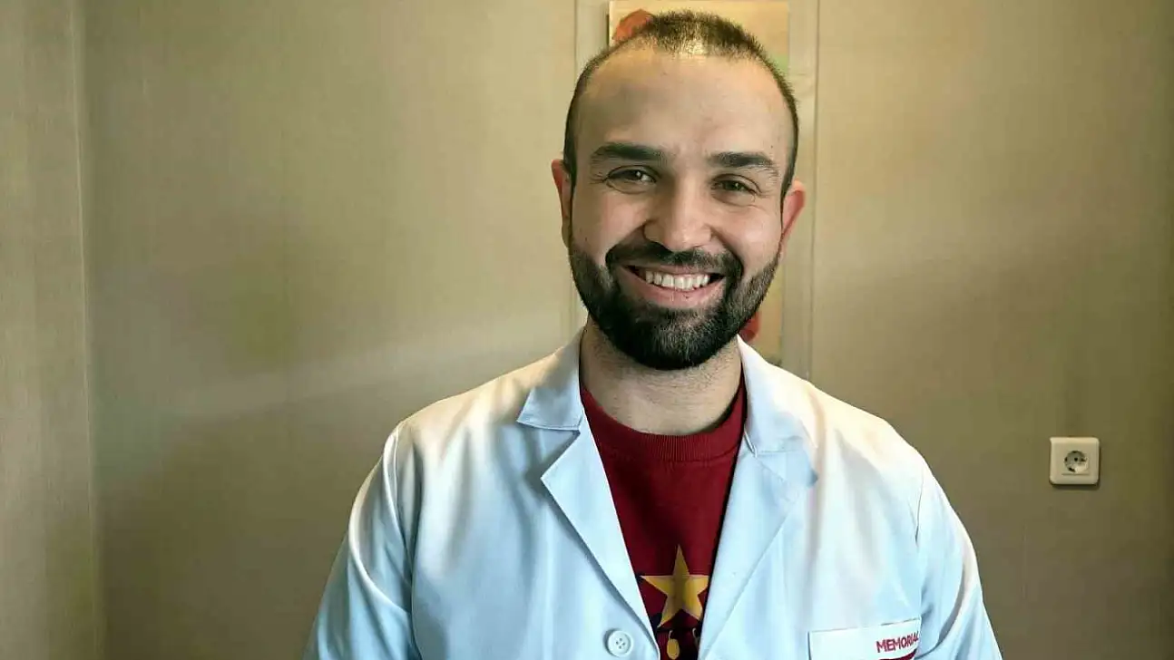 Dermatoloji Uzmanı Muhammed Burak Yücel uyardı: 'Sahte botoks gerçekten ölüm saçıyor'