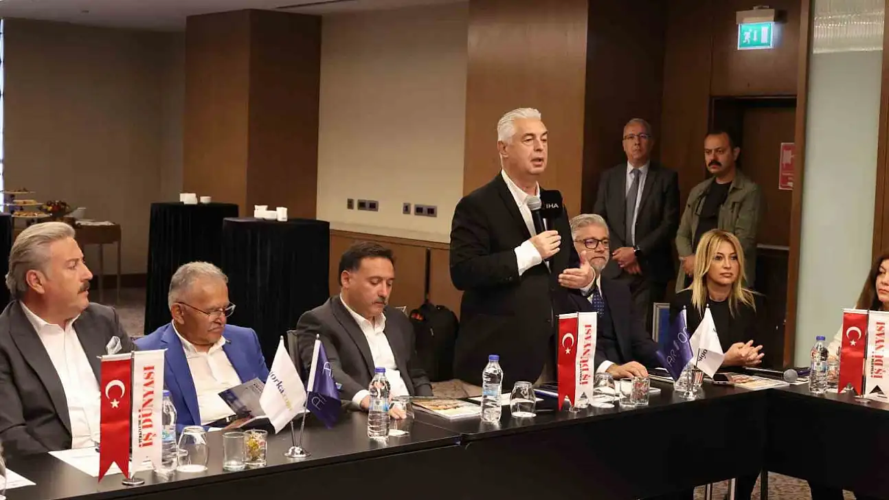 Ekonomiye Yön Verenler Zirvesi Kayseri'de yoğun katılımla gerçekleştirildi