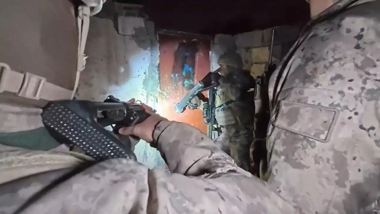 FETÖ'nün güncel yapılanmasına operasyon: 70 gözaltı