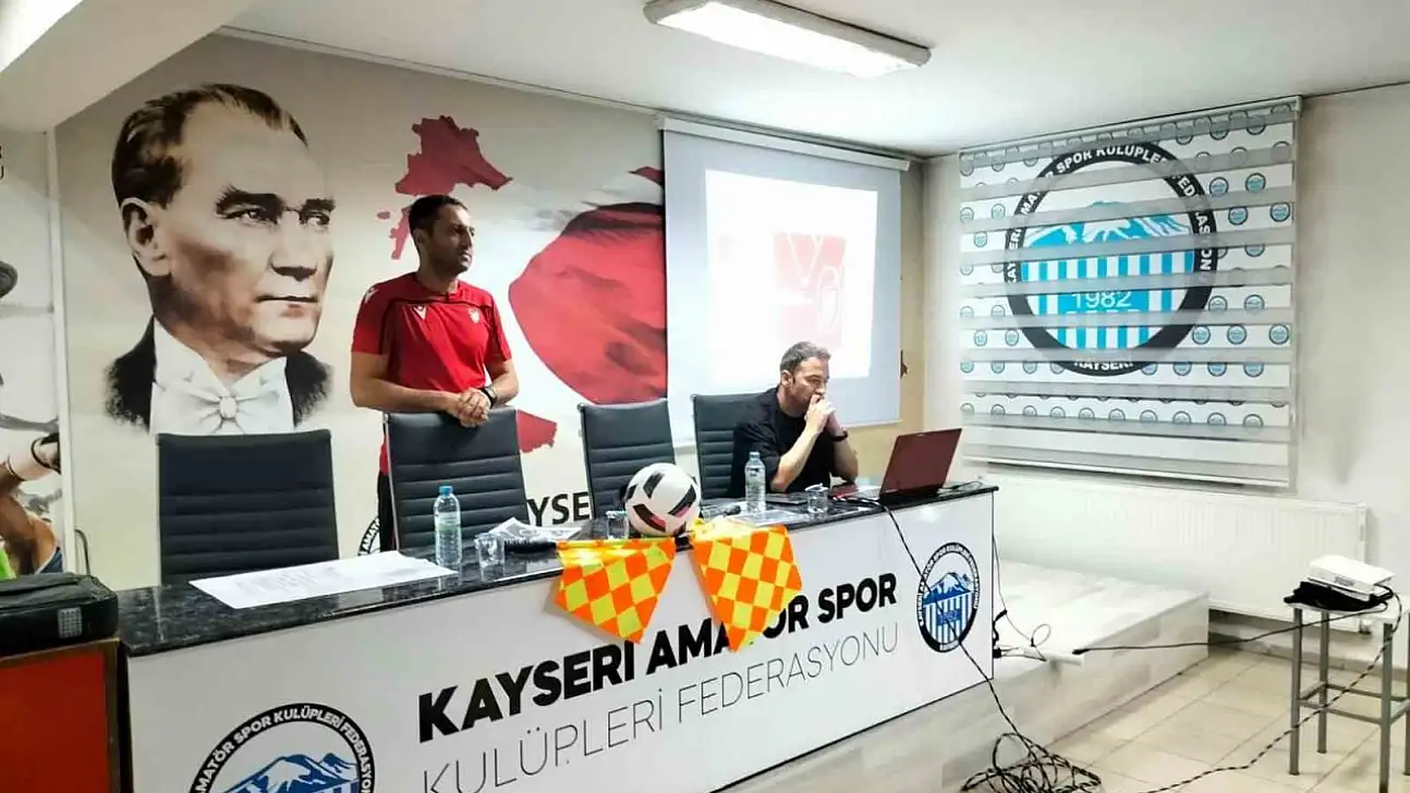 Kayseri'de Amatör Lig kulüplerine yeni oyun kuralları eğitimi verildi