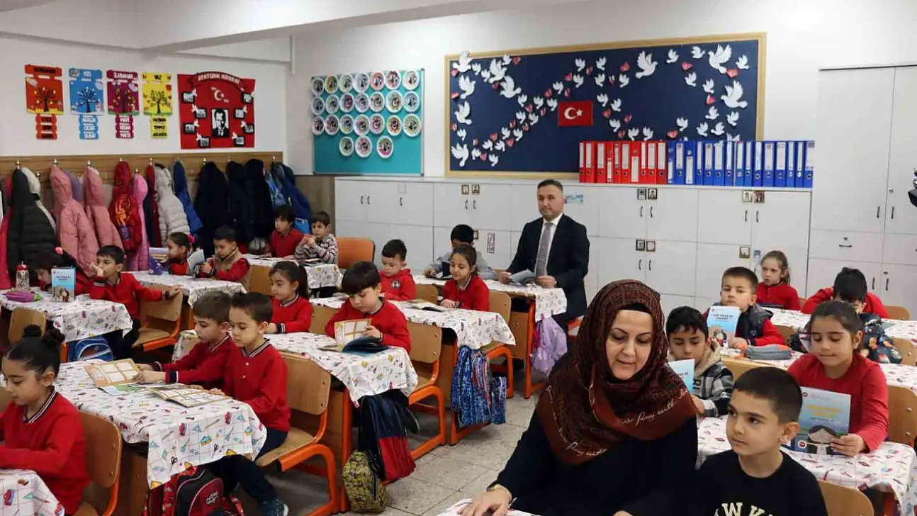 Kayseri'de öğretmenlerin kaleme aldığı 46 kitap ve animasyon öğrencilerle buluşuyor