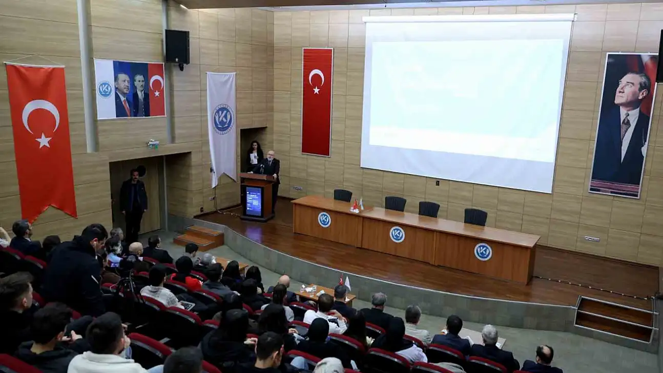 KAYÜ'de 'Kitle Fonlama Eğitimi' düzenlendi